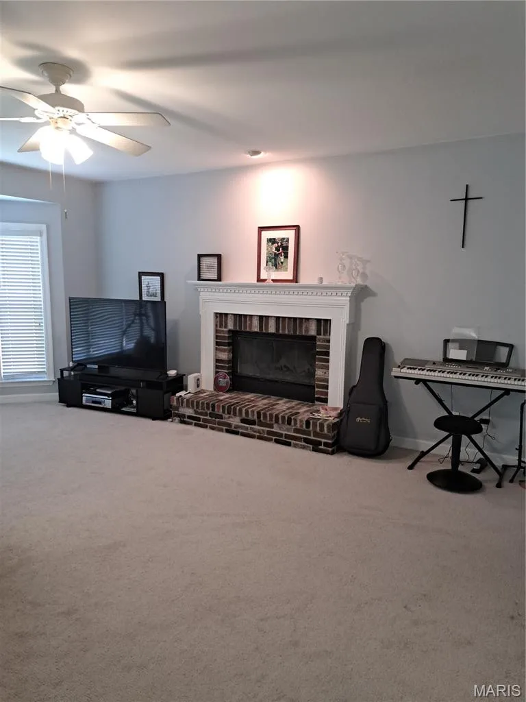 Fireplace in Main Floor Family Room — 14001 Eagle Manor Court, Chesterfield, MO 63017