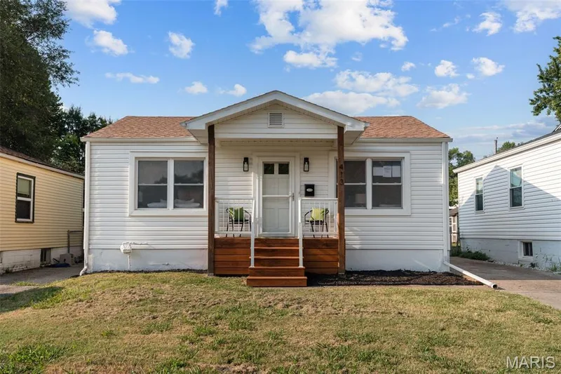 413 Tower Grove Place, St Charles, MO — listing photo 1