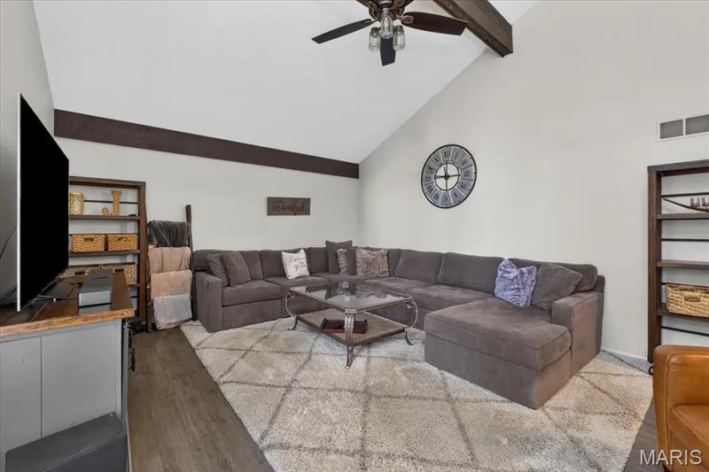 15250 Kingsman Circle, Chesterfield, MO 63017 — listing photo 13 of 55