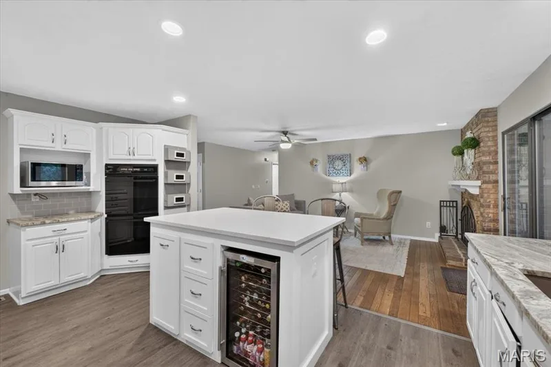 15250 Kingsman Circle, Chesterfield, MO 63017 — listing photo 20 of 55