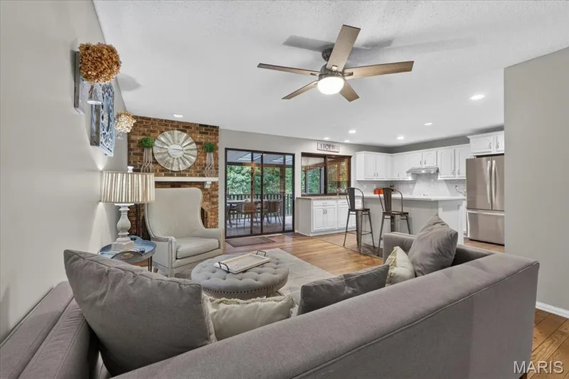 15250 Kingsman Circle, Chesterfield, MO 63017 — listing photo 23 of 55