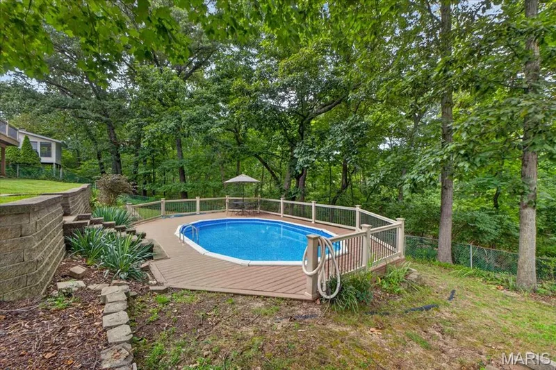 15250 Kingsman Circle, Chesterfield, MO 63017 — listing photo 47 of 55