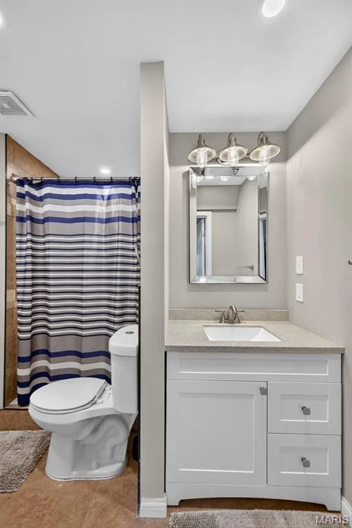 Basement full bathroom — 6 Potomac Court, St Charles, MO 63303