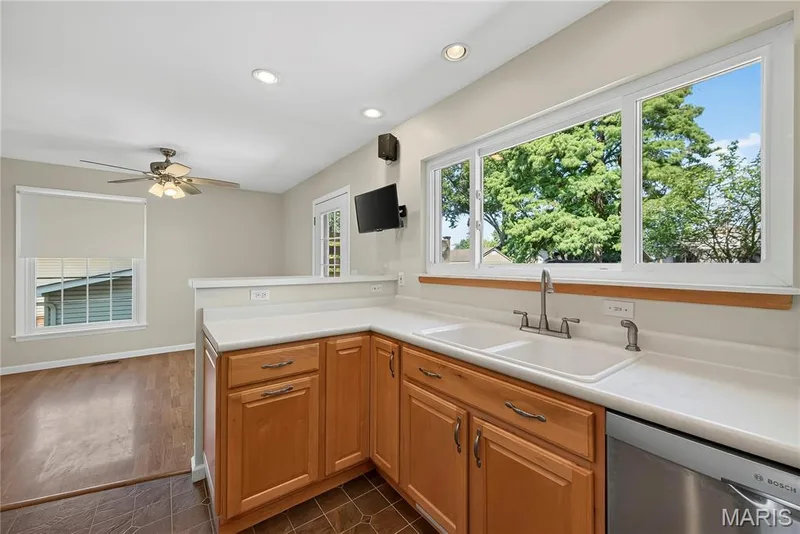 Kitchen and Breakfast Room — 16 Mill Race Drive, St Peters, MO 63376