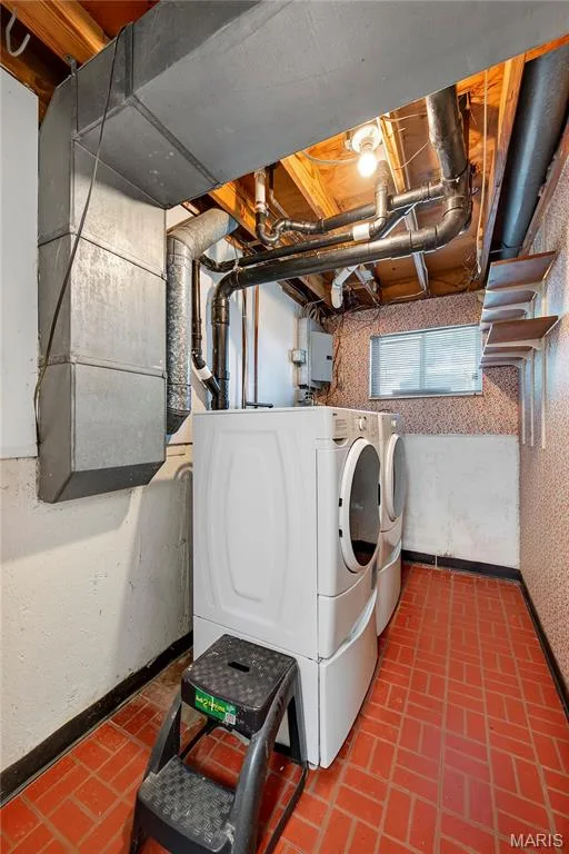 Laundry Room — 16 Mill Race Drive, St Peters, MO 63376