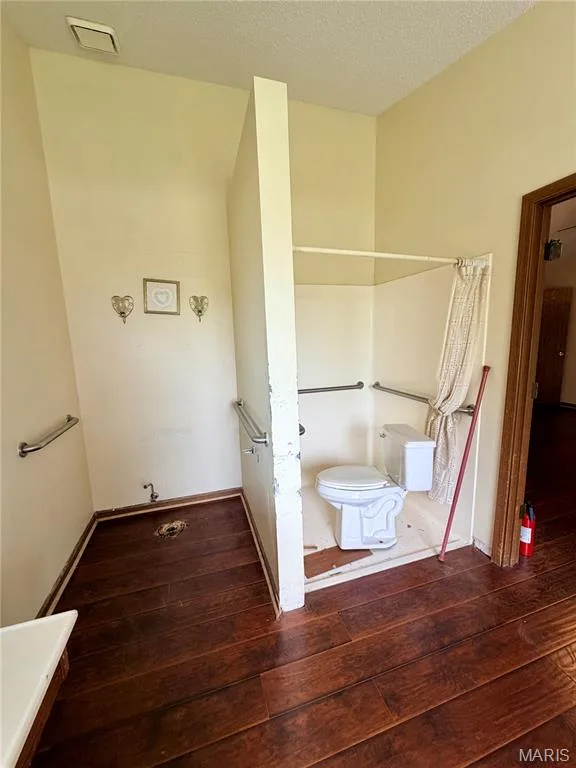 2211 Alexandria Court, O'Fallon, MO 63368 — listing photo 10 of 16