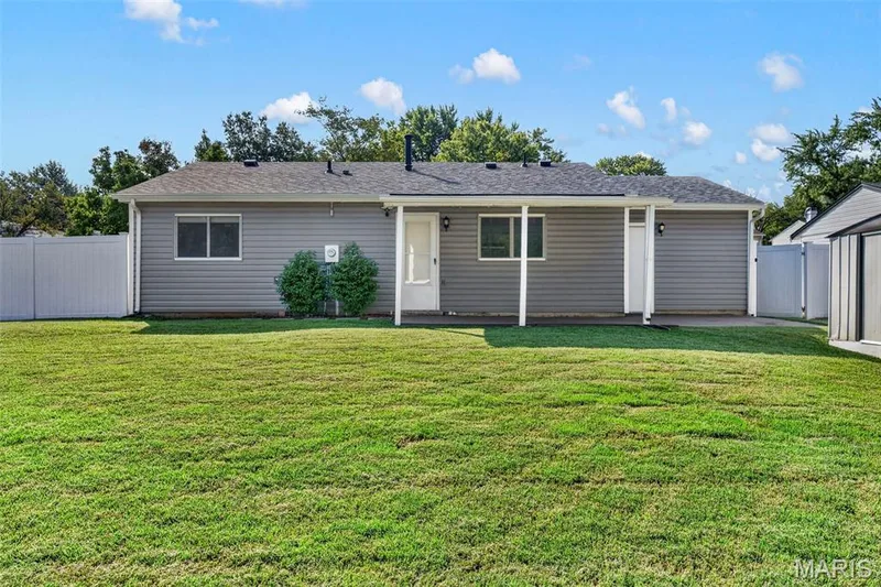 2 Lone Elk Lane, St Peters, MO 63376 — listing photo 21 of 24