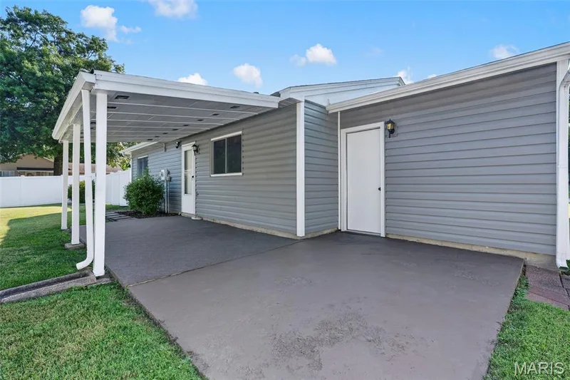 2 Lone Elk Lane, St Peters, MO 63376 — listing photo 22 of 24