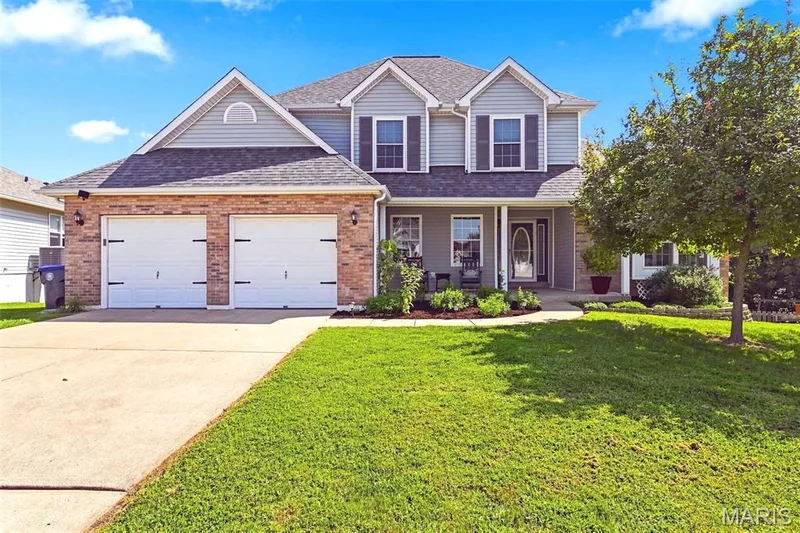3537 Canyon Creek Drive, St Charles, MO β listing photo 1