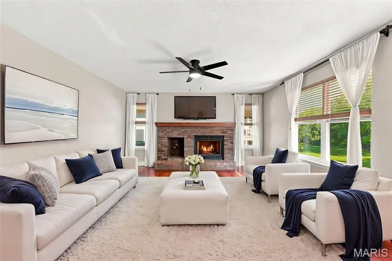 3537 Canyon Creek Drive, St Charles, MO 63303 — listing photo 13 of 58