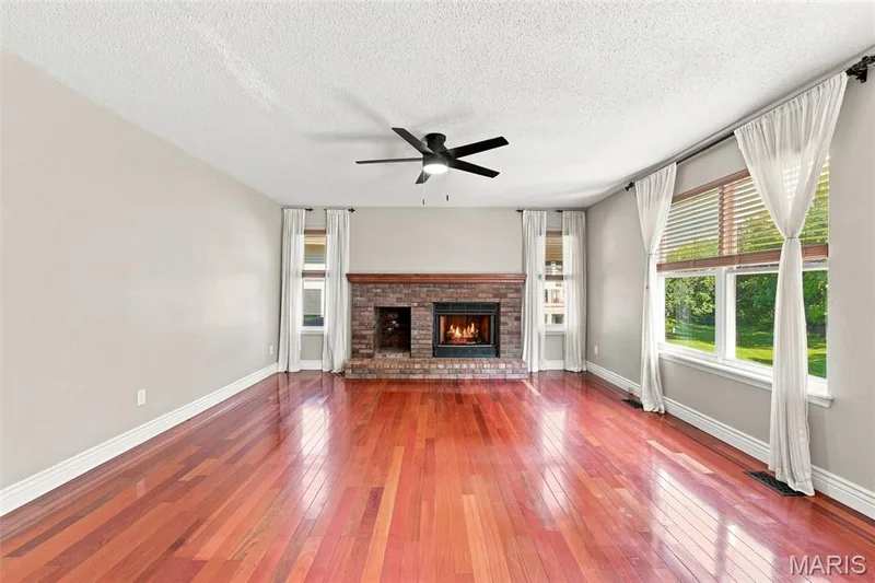 3537 Canyon Creek Drive, St Charles, MO 63303 — listing photo 14 of 58