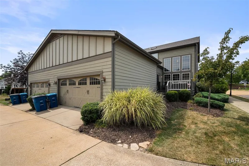 2700 Grover Crossing Drive, Wildwood, MO 63040 — listing photo 37 of 46