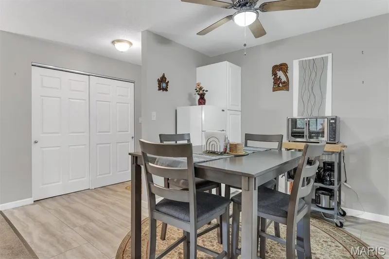1465 Heritage Landing #207, St Charles, MO 63303 — listing photo 16 of 35