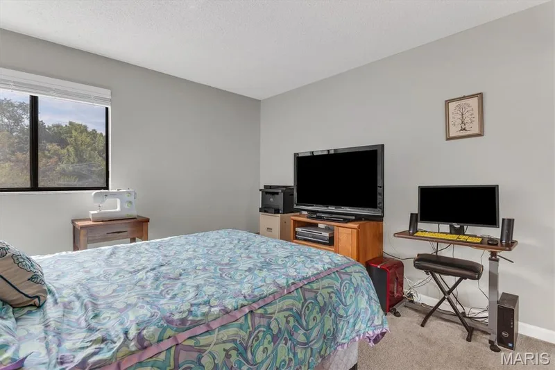 1465 Heritage Landing #207, St Charles, MO 63303 — listing photo 22 of 35