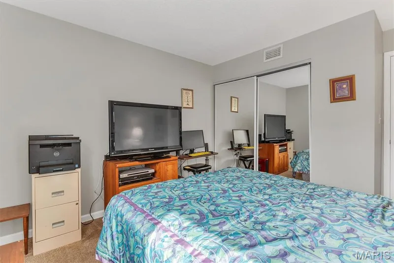 1465 Heritage Landing #207, St Charles, MO 63303 — listing photo 23 of 35