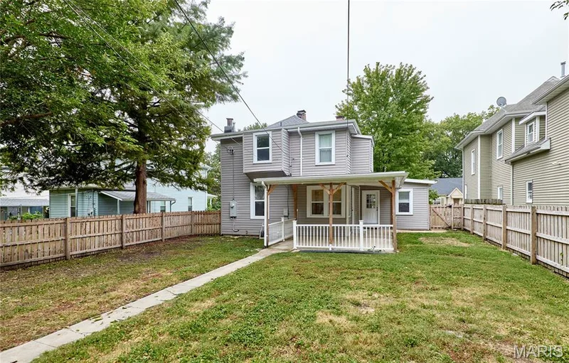 225 Houston Street, St Charles, MO 63301 — listing photo 28 of 34