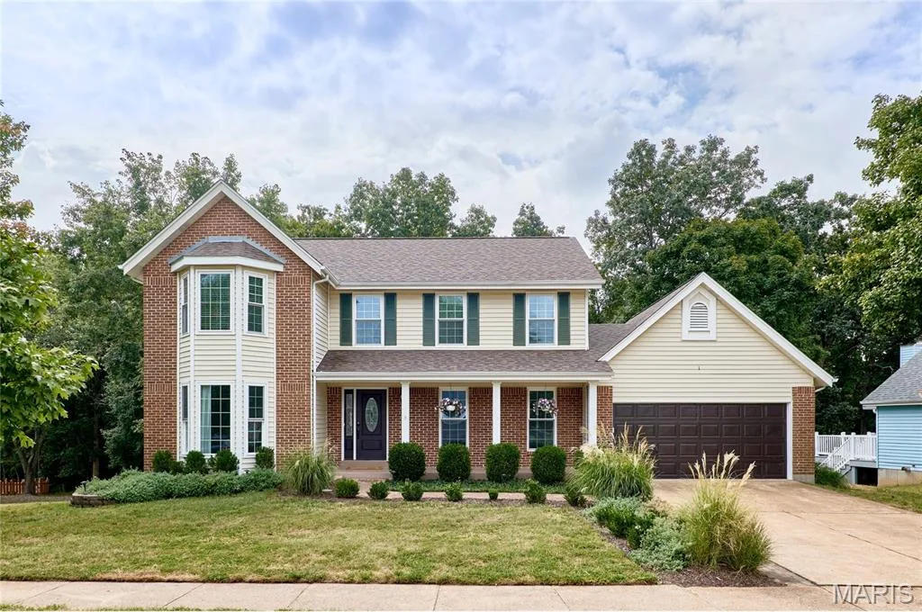 16430 Green Pines Drive, Wildwood, MO 63011 — listing photo 1 of 53