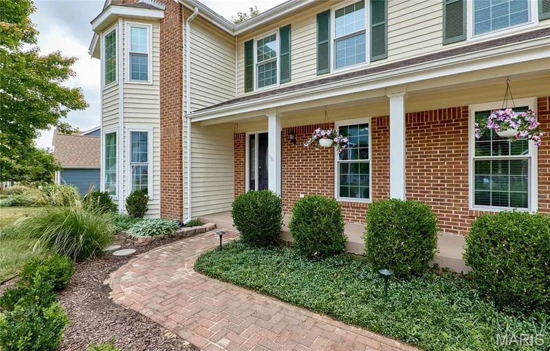 16430 Green Pines Drive, Wildwood, MO 63011 — listing photo 2 of 53