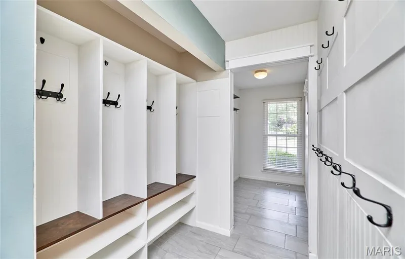16430 Green Pines Drive, Wildwood, MO 63011 — listing photo 14 of 53