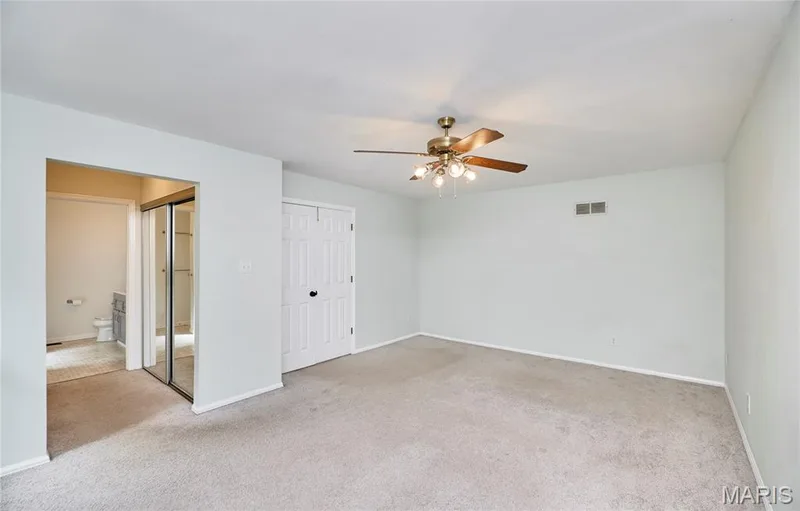 16430 Green Pines Drive, Wildwood, MO 63011 — listing photo 18 of 53