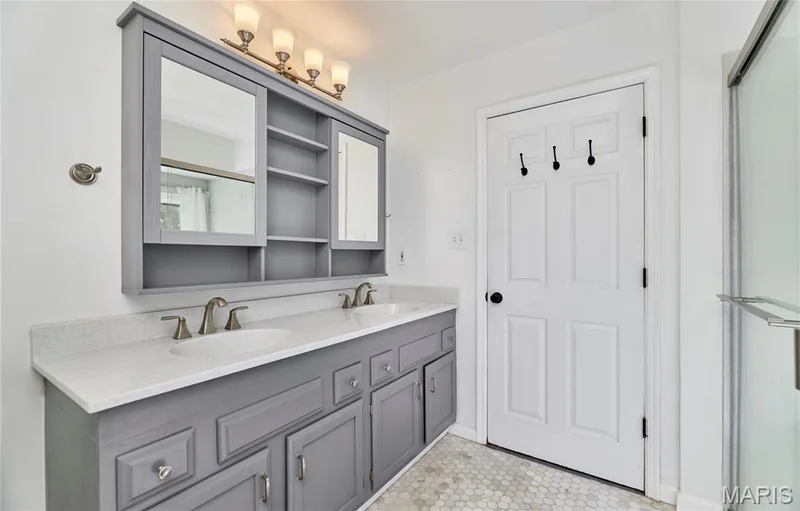 16430 Green Pines Drive, Wildwood, MO 63011 — listing photo 21 of 53