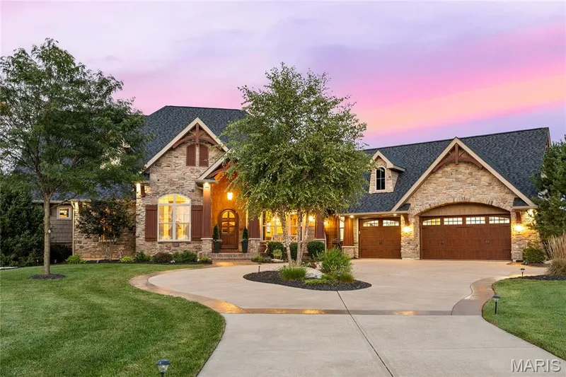 570 Patriotic Trail, Weldon Spring, MO 63304 — listing photo 6 of 83