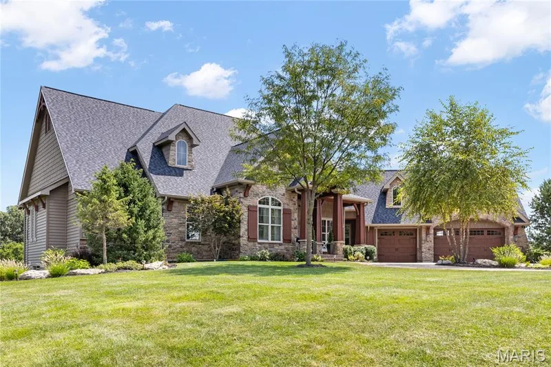 570 Patriotic Trail, Weldon Spring, MO 63304 — listing photo 9 of 83