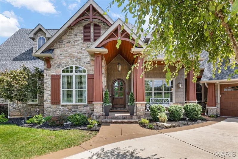 570 Patriotic Trail, Weldon Spring, MO 63304 — listing photo 11 of 83