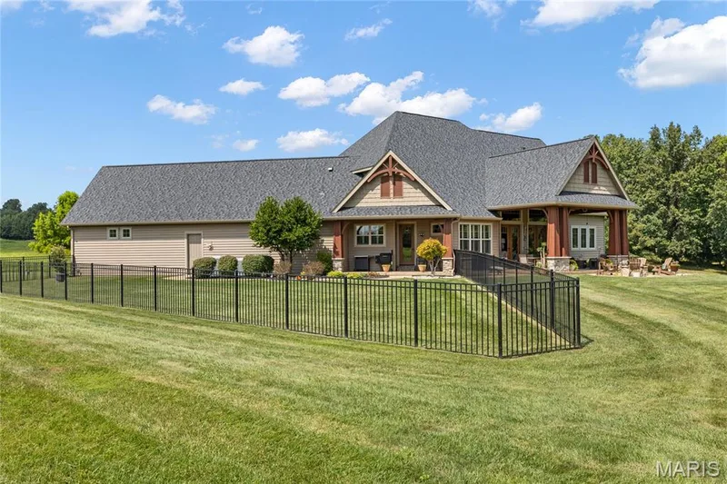 570 Patriotic Trail, Weldon Spring, MO 63304 — listing photo 31 of 83