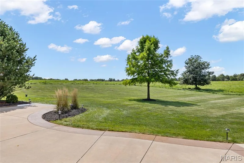 570 Patriotic Trail, Weldon Spring, MO 63304 — listing photo 34 of 83