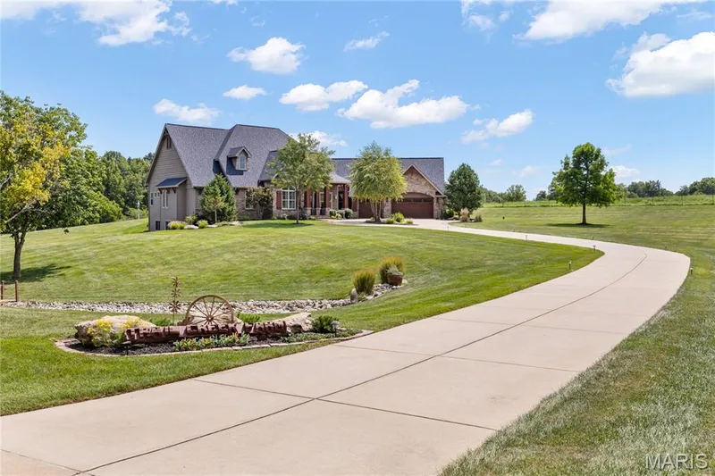 570 Patriotic Trail, Weldon Spring, MO 63304 — listing photo 41 of 83