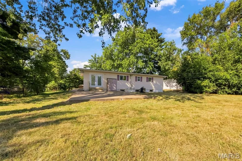 320 View Point Lane, Lake St. Louis, MO 63367 — listing photo 4 of 46
