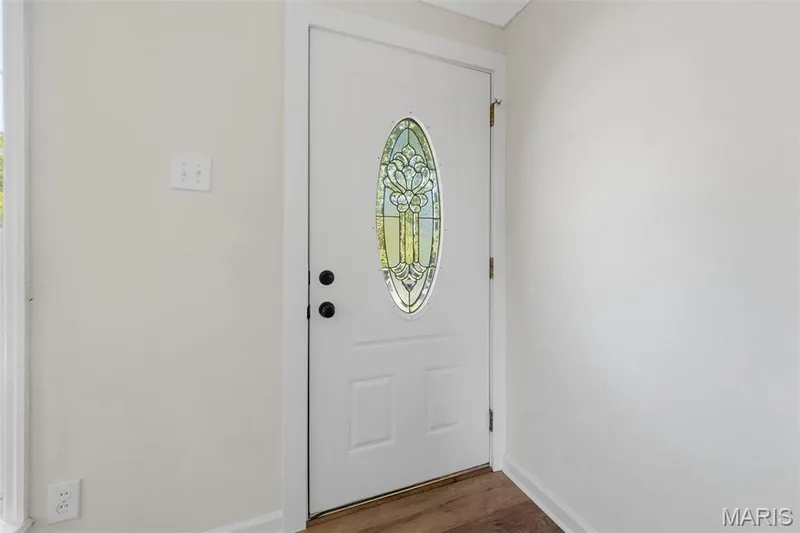 320 View Point Lane, Lake St. Louis, MO 63367 — listing photo 10 of 46