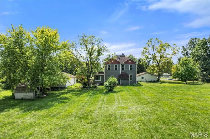 811 Tom Ginnever Avenue, O'Fallon, MO 63366 — listing photo 34 of 39