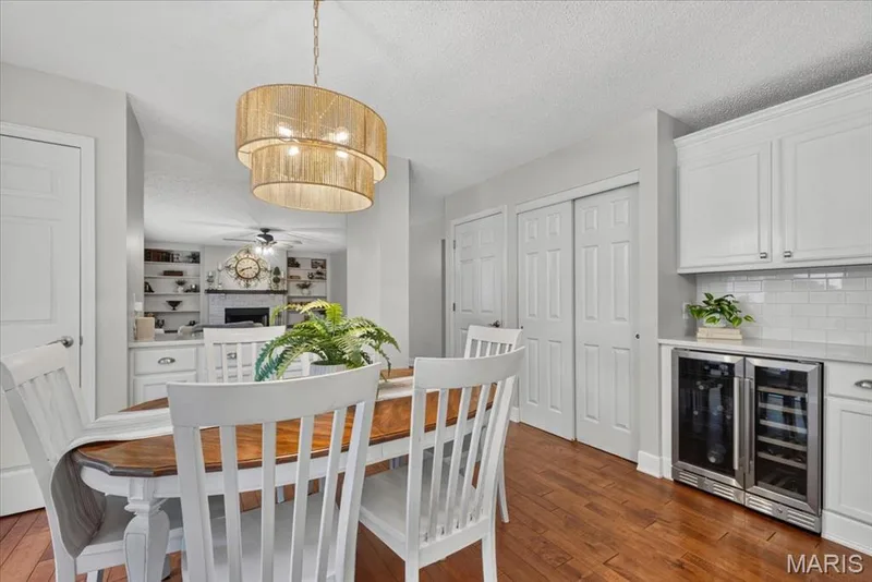 Built-in wine refrigerator! — 7159 Heartland Drive, Dardenne Prairie, MO 63368