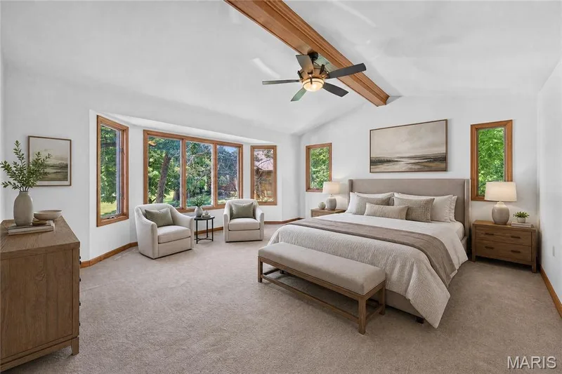 4 Woodford Place, St Charles, MO 63301 — listing photo 6 of 33
