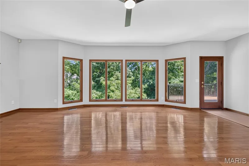 Beautiful Bay Windows with Privacy and View to Trees — 4 Woodford Place, St Charles, MO 63301