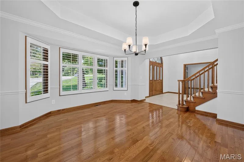 4 Woodford Place, St Charles, MO 63301 — listing photo 16 of 33