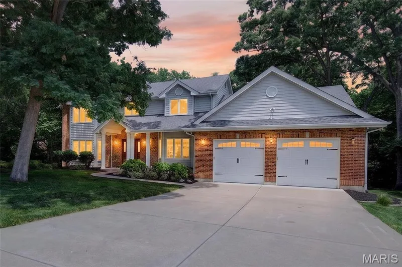 4 Woodford Place, St Charles, MO 63301 — listing photo 29 of 33