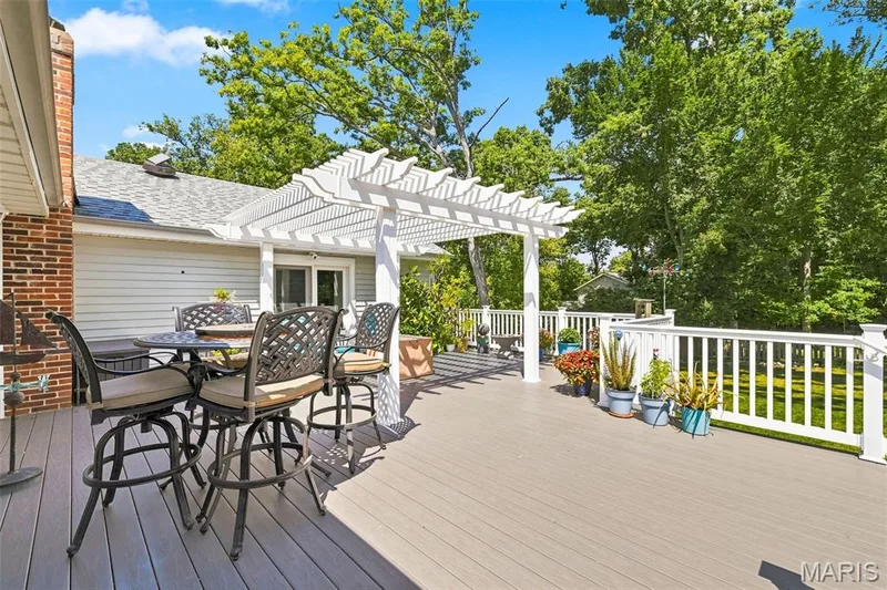 2126 Park Forest Drive, Chesterfield, MO 63017 — listing photo 39 of 48