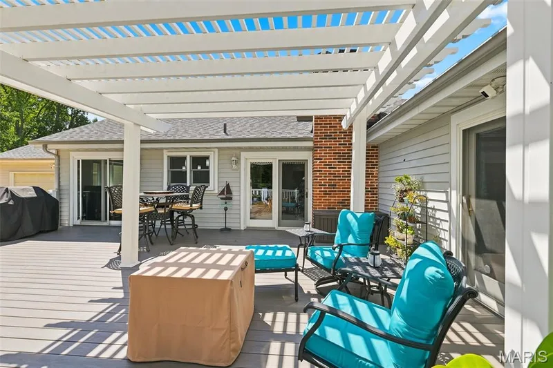 2126 Park Forest Drive, Chesterfield, MO 63017 — listing photo 38 of 48