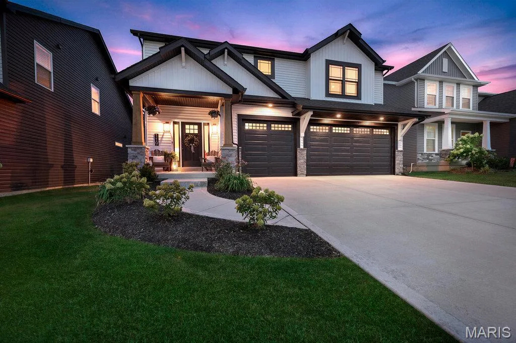 119 Sommerset Court, Lake St. Louis, MO 63367 — listing photo 1 of 41