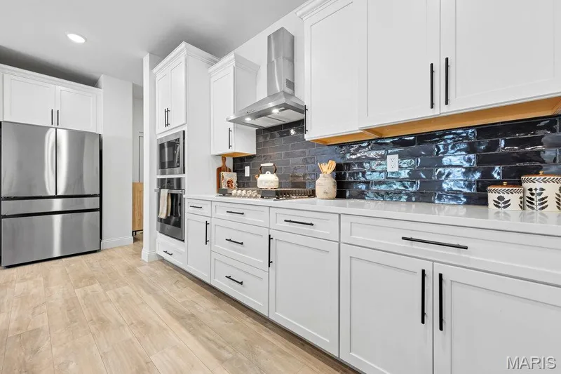 119 Sommerset Court, Lake St. Louis, MO 63367 — listing photo 12 of 41