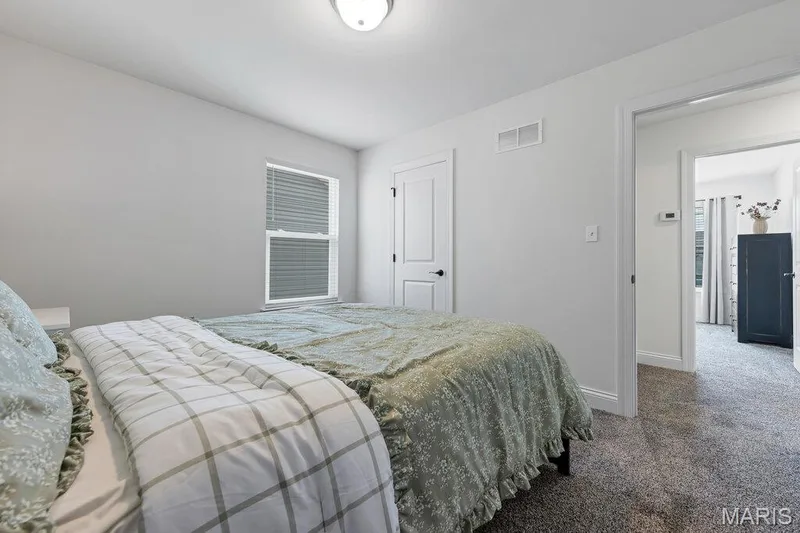 119 Sommerset Court, Lake St. Louis, MO 63367 — listing photo 31 of 41