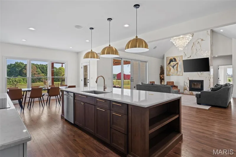 3150 Dyer Road, O'Fallon, MO 63366 — listing photo 28 of 91