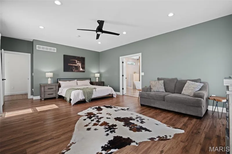 3150 Dyer Road, O'Fallon, MO 63366 — listing photo 38 of 91