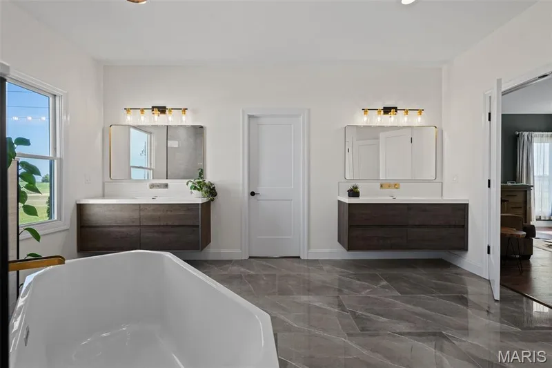 3150 Dyer Road, O'Fallon, MO 63366 — listing photo 46 of 91