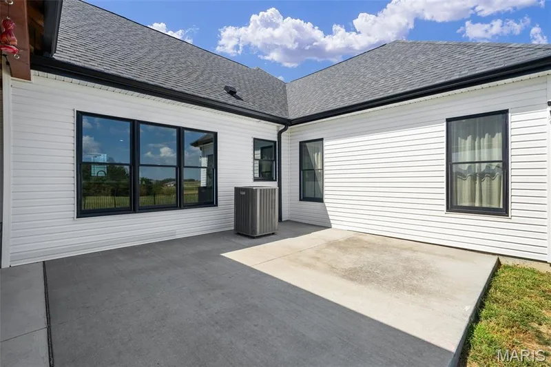 3150 Dyer Road, O'Fallon, MO 63366 — listing photo 74 of 91