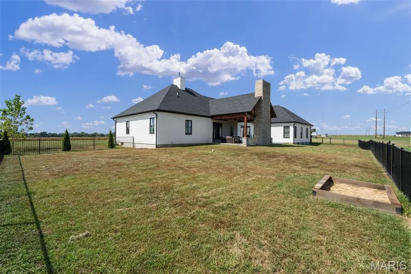 3150 Dyer Road, O'Fallon, MO 63366 — listing photo 75 of 91