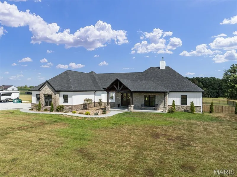 3150 Dyer Road, O'Fallon, MO 63366 — listing photo 80 of 91